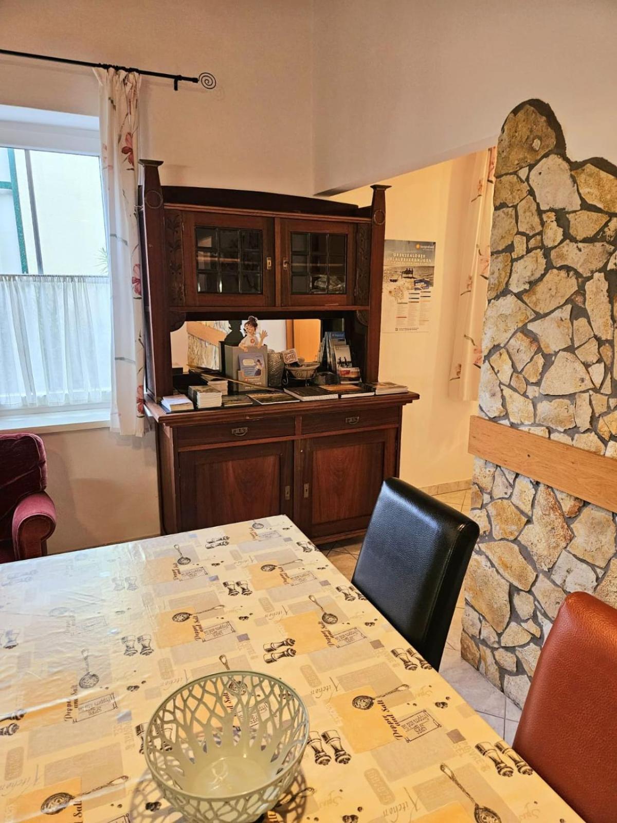 Ferienwohnung Koppi Pamhagen Luaran gambar
